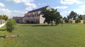  Vinařský dům V Zahradě  Пасоглавки